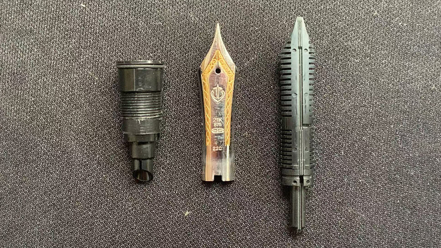 Flow Coating Lacquer Artistry Pen (Fin)